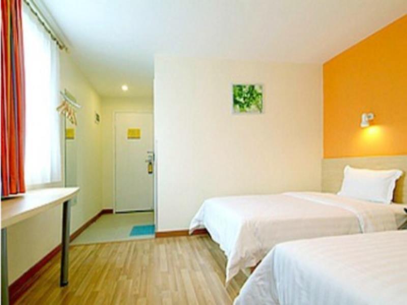 7Days Inn Guilin Ba Li Street Zewnętrze zdjęcie